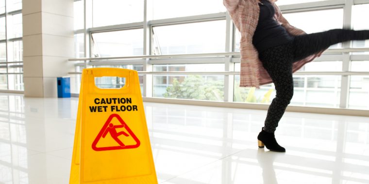 woman slipping on wet flood Potosi MO